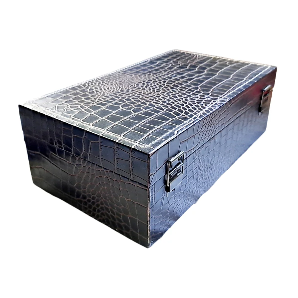 Elegant Dark Brown Crocodile Pattern Storage Box